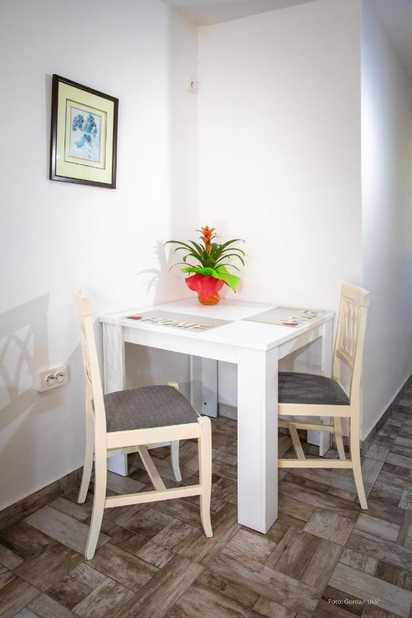 Apartman Luka Rovinj Luaran gambar